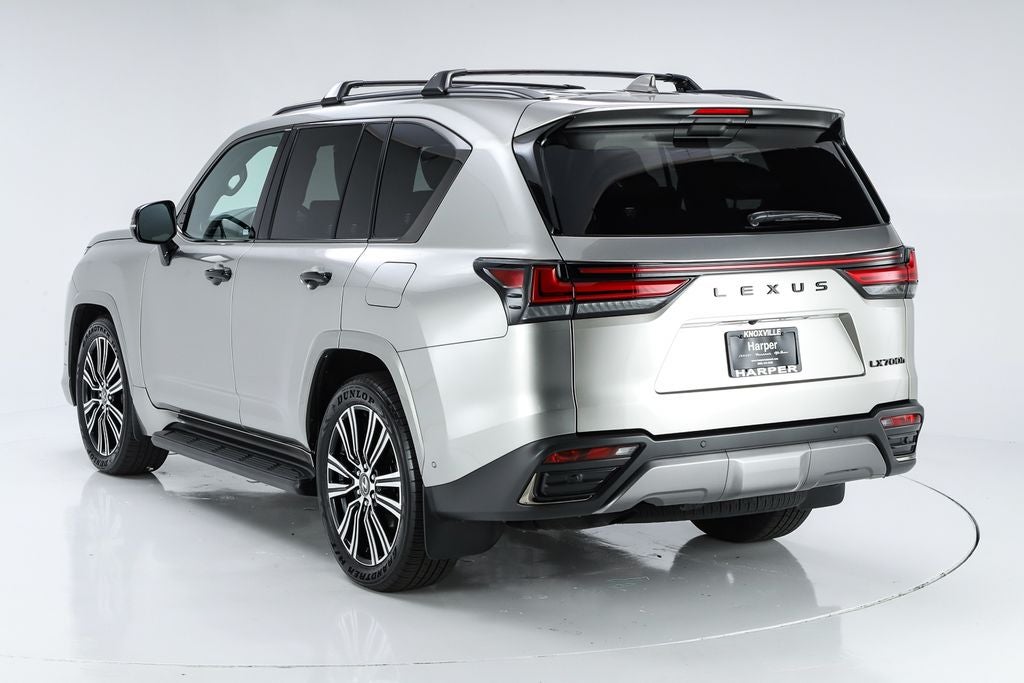 2025 Lexus LX 700h Luxury