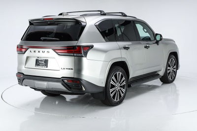 2025 Lexus LX 700h Luxury
