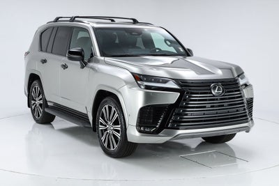 2025 Lexus LX 700h Luxury