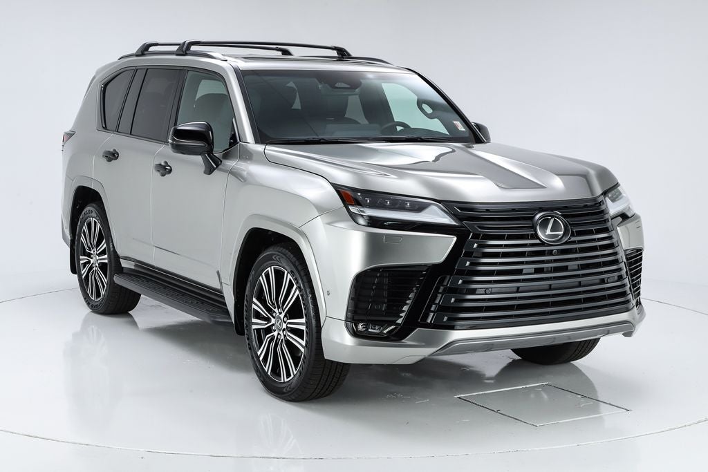 2025 Lexus LX 700h Luxury