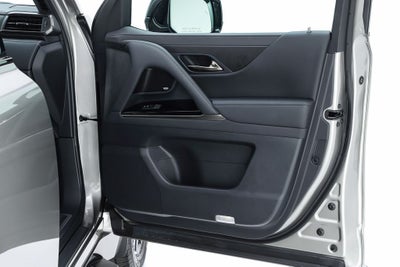 2025 Lexus LX 700h Luxury