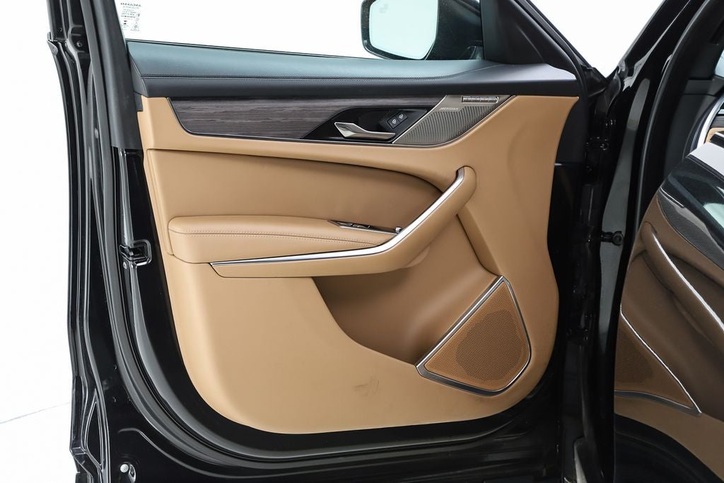 2023 Jaguar F-PACE P250 S