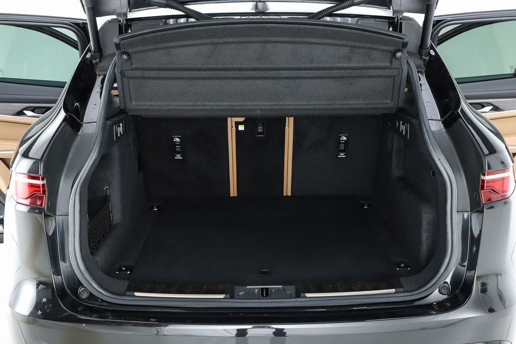 2023 Jaguar F-PACE P250 S