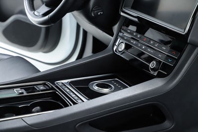 2020 Jaguar F-PACE 25t Premium