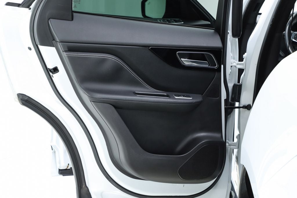 2018 Jaguar F-PACE S