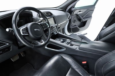 2018 Jaguar F-PACE S