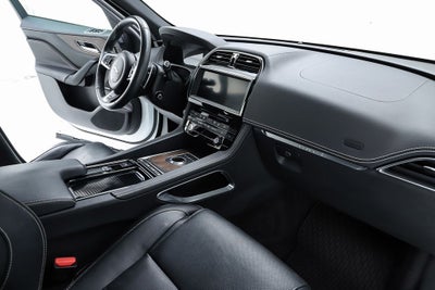 2020 Jaguar F-PACE S