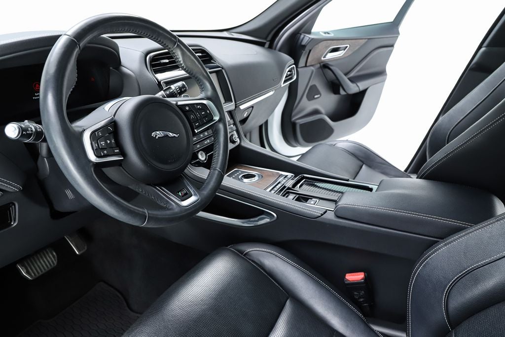 2020 Jaguar F-PACE S