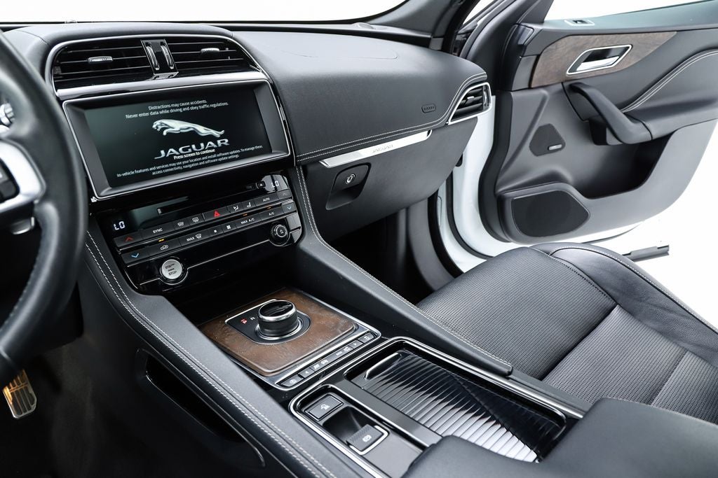 2020 Jaguar F-PACE S