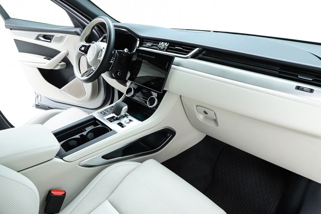 2025 Jaguar F-PACE P250 R-Dynamic S