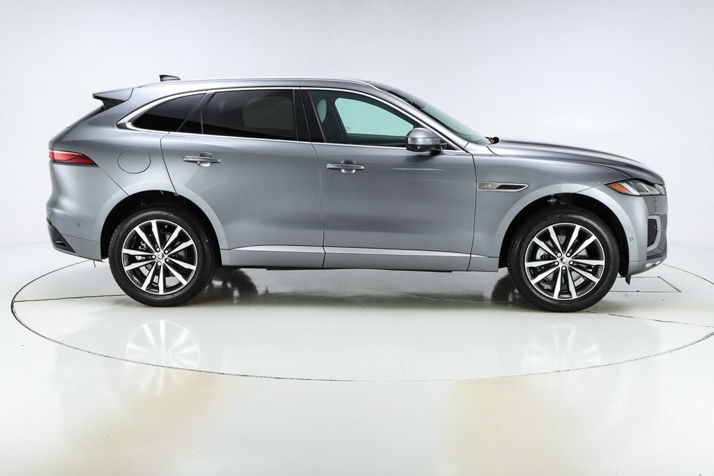 2025 Jaguar F-PACE P250 R-Dynamic S