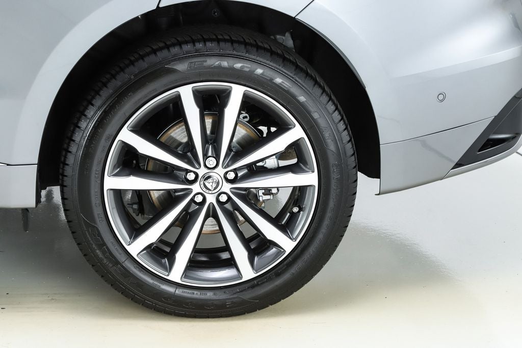 2025 Jaguar F-PACE P250 R-Dynamic S