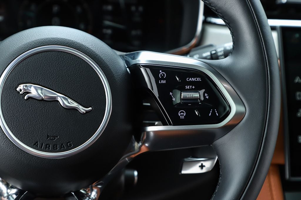 2026 Jaguar F-PACE P250 R-Dynamic S