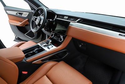 2026 Jaguar F-PACE P250 R-Dynamic S