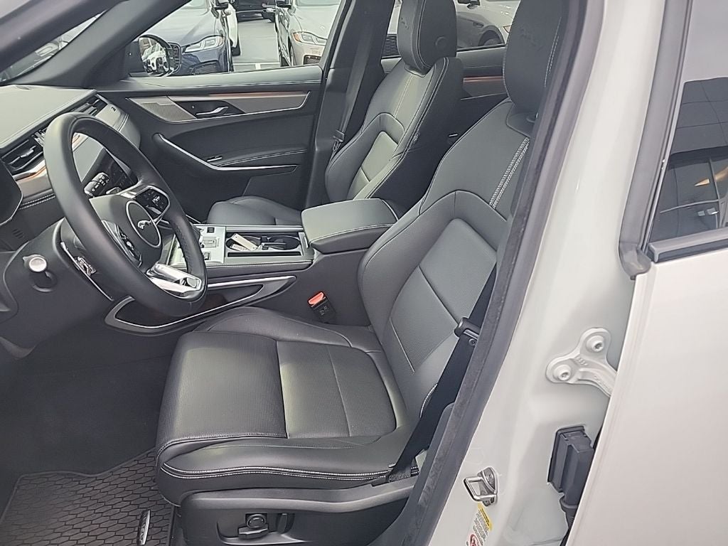 2026 Jaguar F-PACE P250 R-Dynamic S