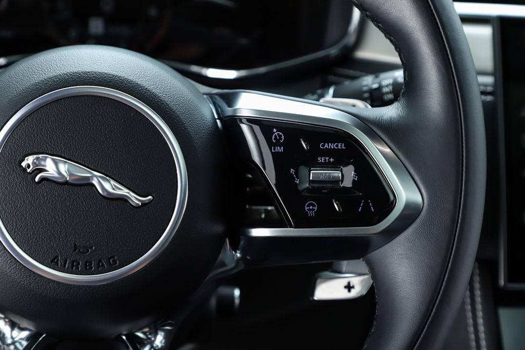 2026 Jaguar F-PACE P250 R-Dynamic S