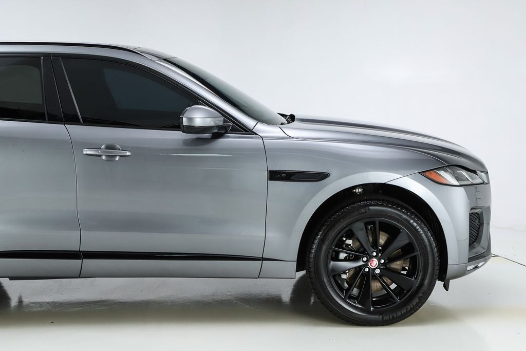 2023 Jaguar F-PACE P400 R-Dynamic S