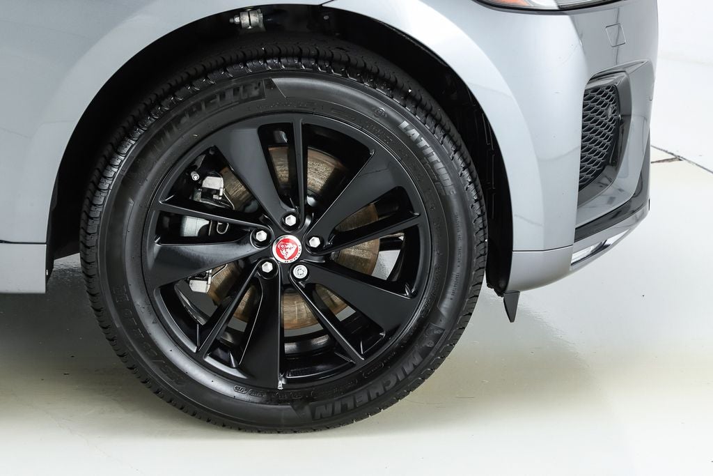 2023 Jaguar F-PACE P400 R-Dynamic S