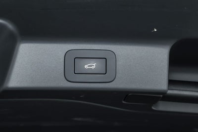 2023 Jaguar F-PACE P400 R-Dynamic S