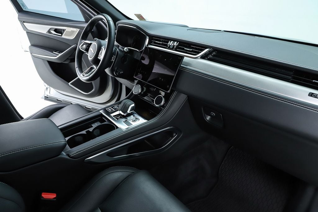 2023 Jaguar F-PACE P400 R-Dynamic S