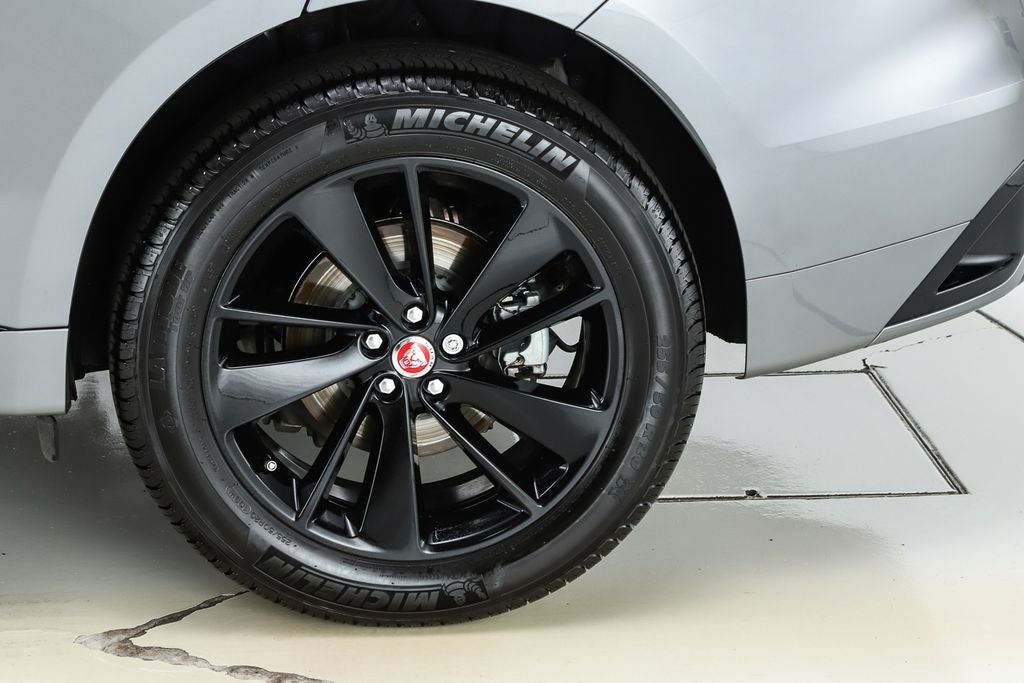2023 Jaguar F-PACE P400 R-Dynamic S