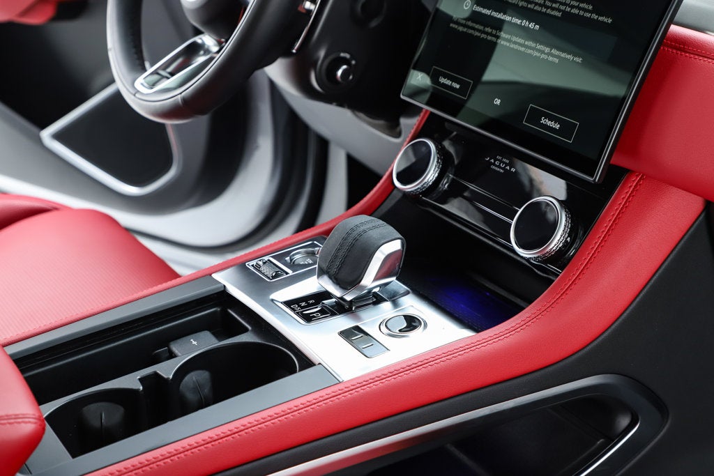 2026 Jaguar F-PACE P400 R-Dynamic S