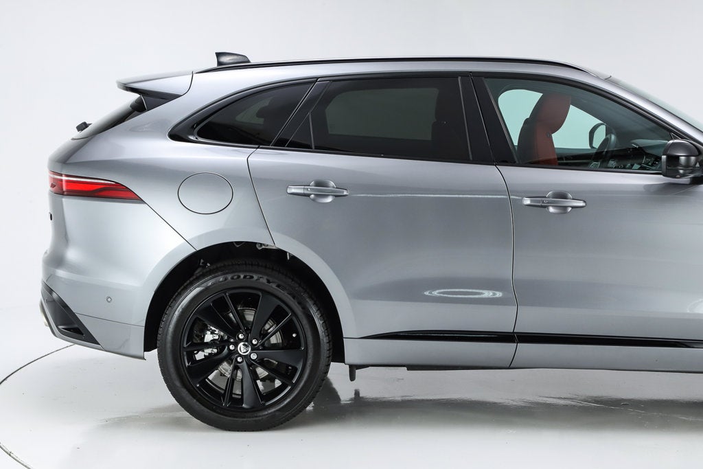 2026 Jaguar F-PACE P400 R-Dynamic S