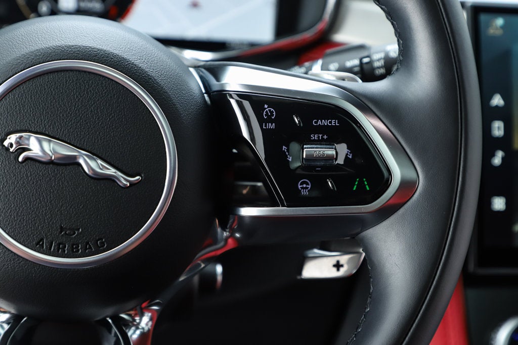 2026 Jaguar F-PACE P400 R-Dynamic S