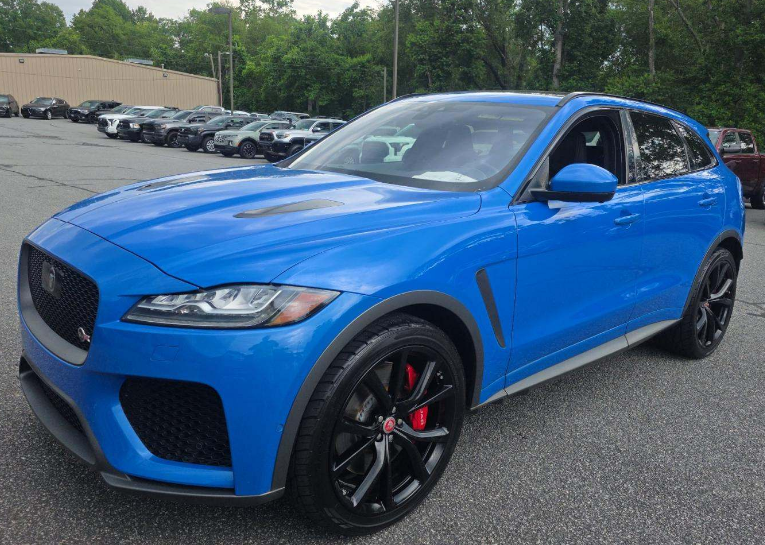2020 Jaguar F-PACE SVR