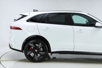 2022 Jaguar F-PACE SVR