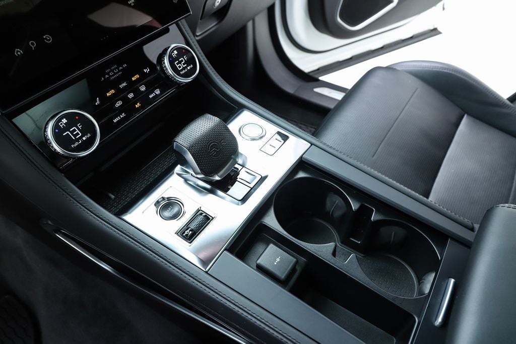 2022 Jaguar F-PACE SVR