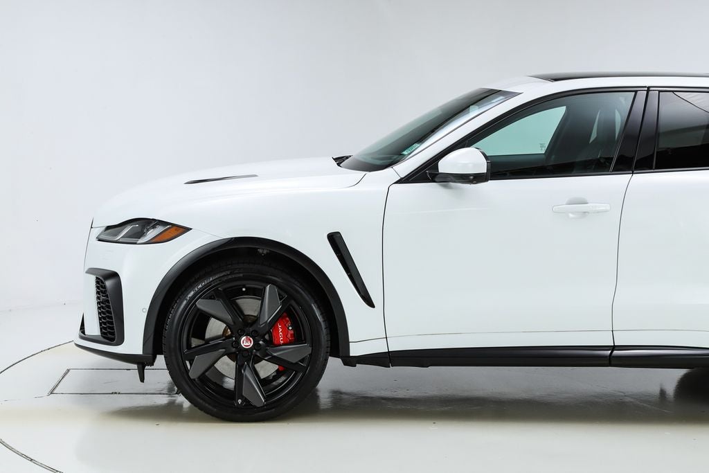 2022 Jaguar F-PACE SVR