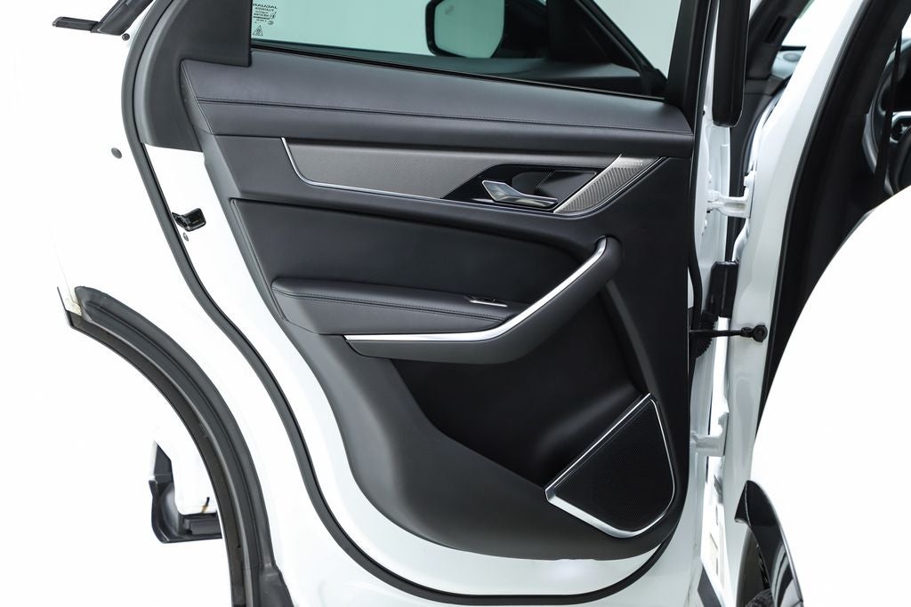 2022 Jaguar F-PACE SVR