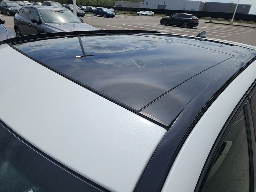 2023 Jaguar F-PACE SVR