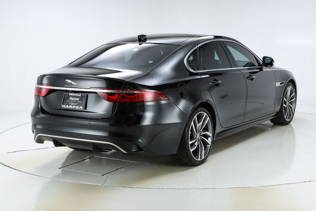 2024 Jaguar XF R-Dynamic SE