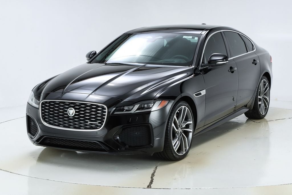 2024 Jaguar XF R-Dynamic SE