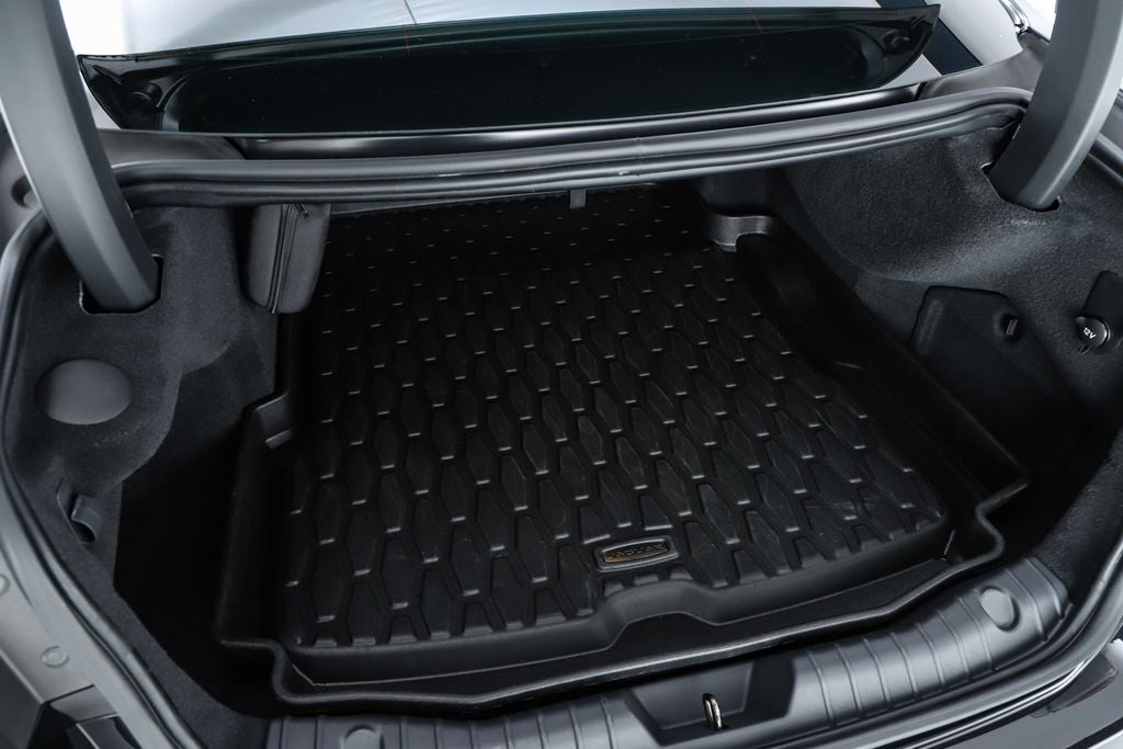 2024 Jaguar XF R-Dynamic SE