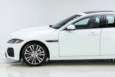 2024 Jaguar XF R-Dynamic SE