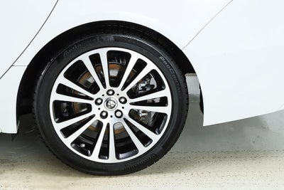 2024 Jaguar XF R-Dynamic SE