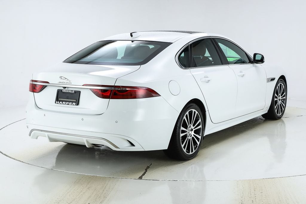 2024 Jaguar XF R-Dynamic SE