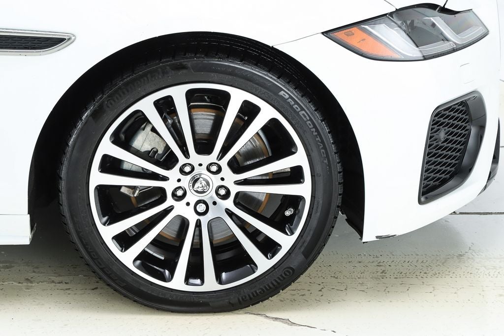 2024 Jaguar XF R-Dynamic SE