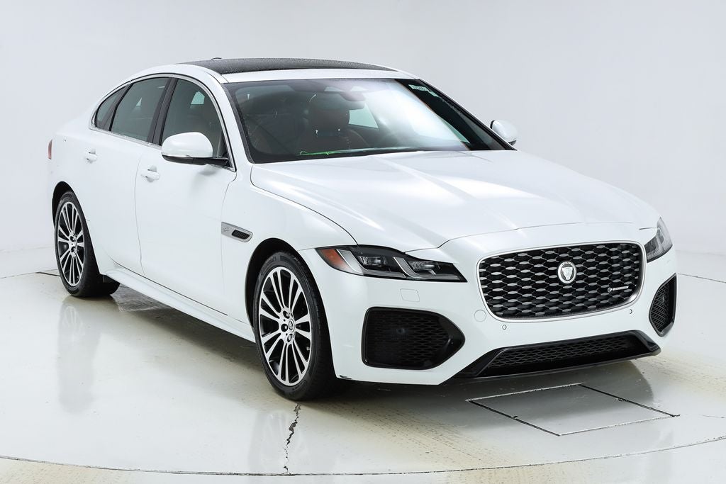 2024 Jaguar XF R-Dynamic SE