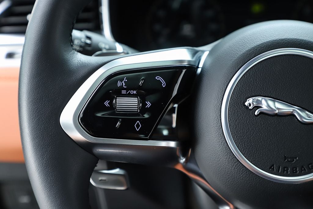 2024 Jaguar XF R-Dynamic SE