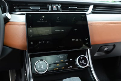 2024 Jaguar XF R-Dynamic SE