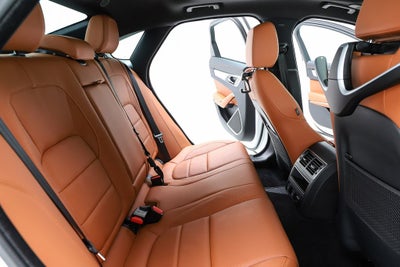 2024 Jaguar XF R-Dynamic SE