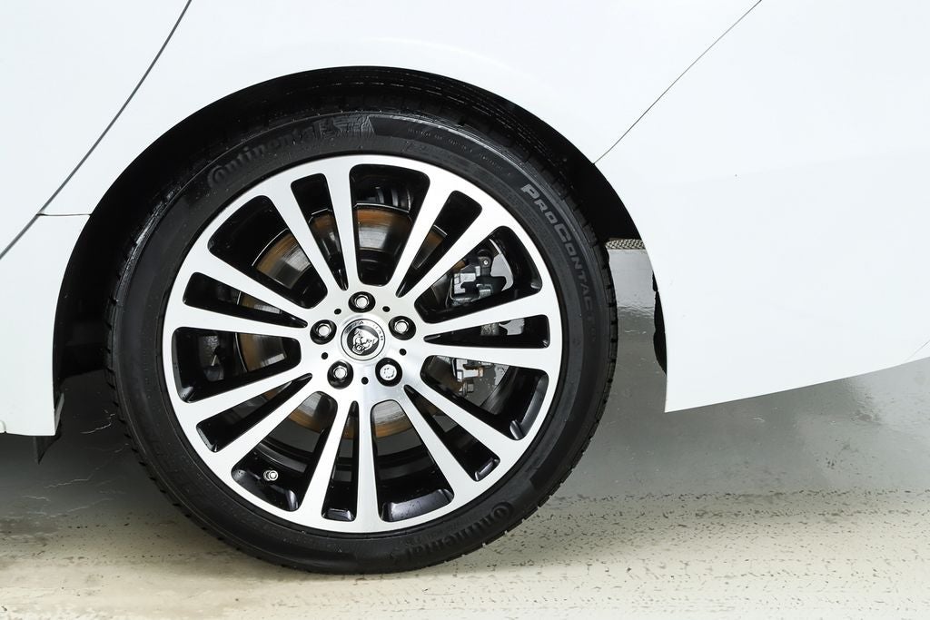 2024 Jaguar XF R-Dynamic SE