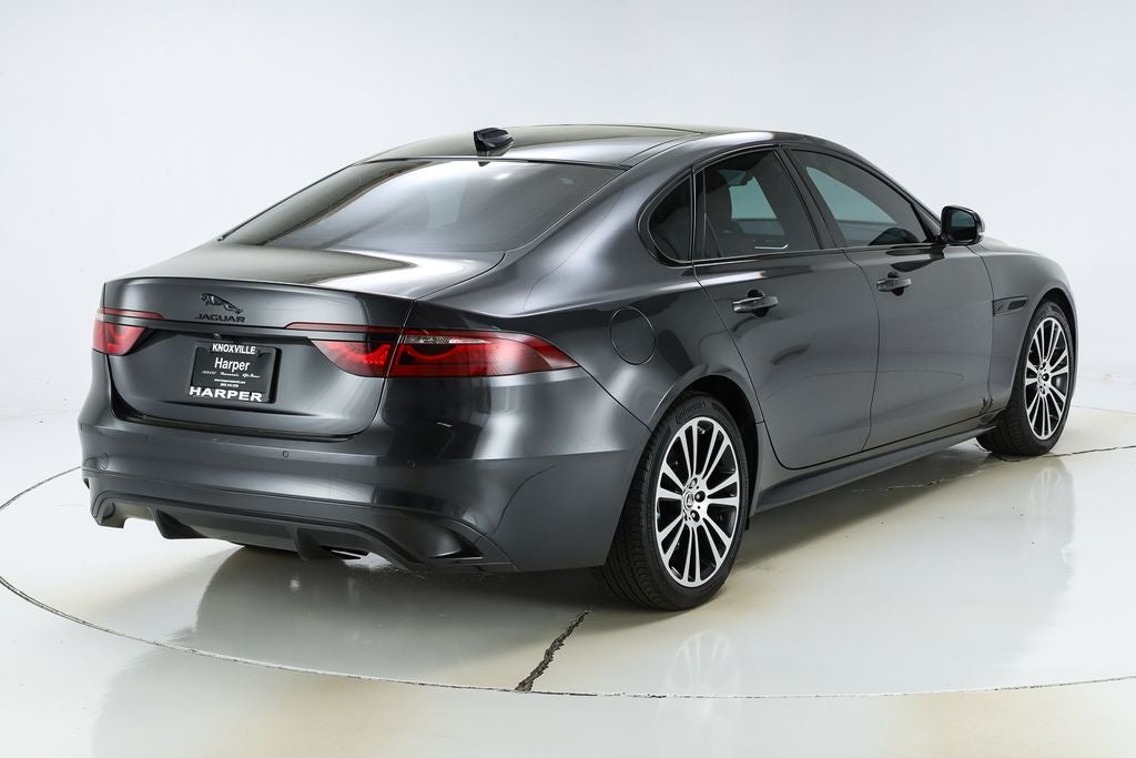 2024 Jaguar XF R-Dynamic SE