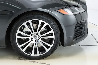 2024 Jaguar XF R-Dynamic SE