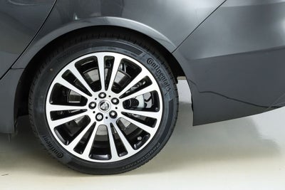2024 Jaguar XF R-Dynamic SE