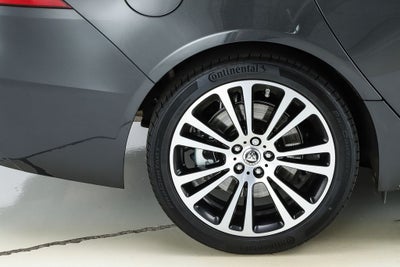 2024 Jaguar XF R-Dynamic SE